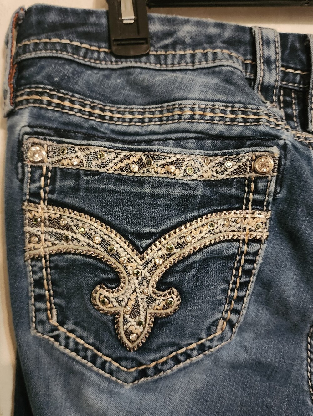 Rock Revival Tansy Mid-Rise Curvy Boot Jeans Size 30, Inseam 34" Hem Wear, Spot - Picture 10 of 12